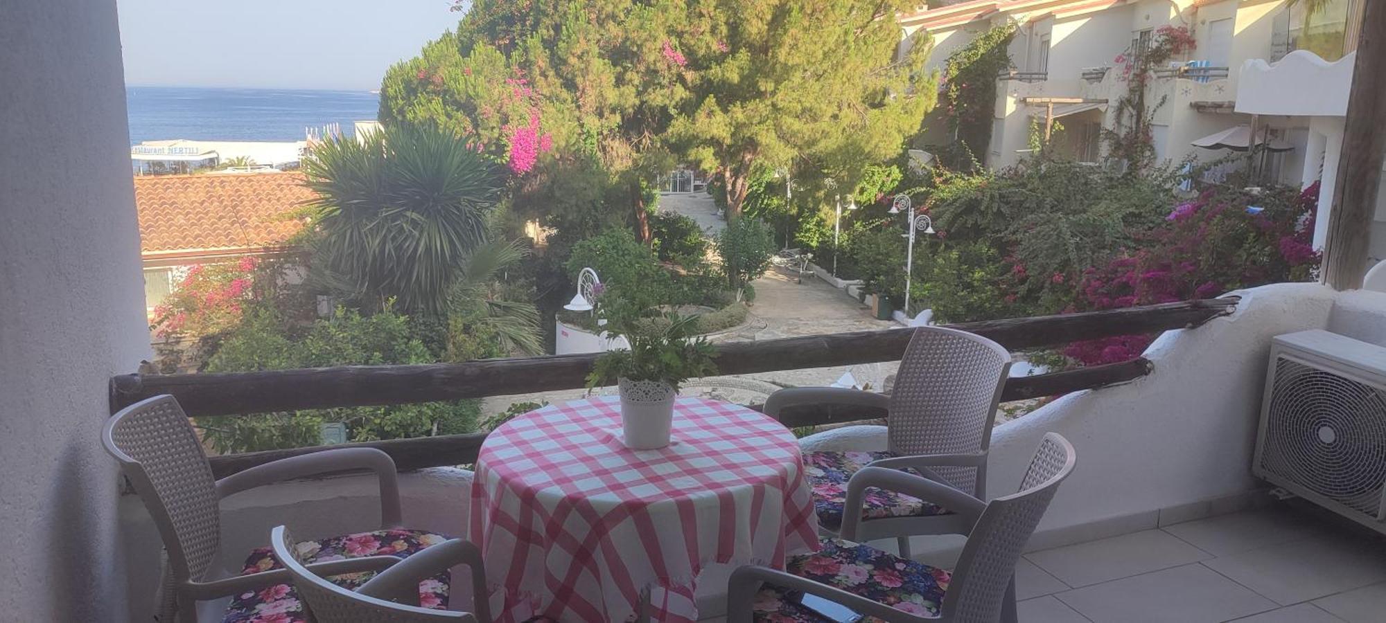 Sea Breeze Apartment Bougainville Bay Sarandë Eksteriør billede