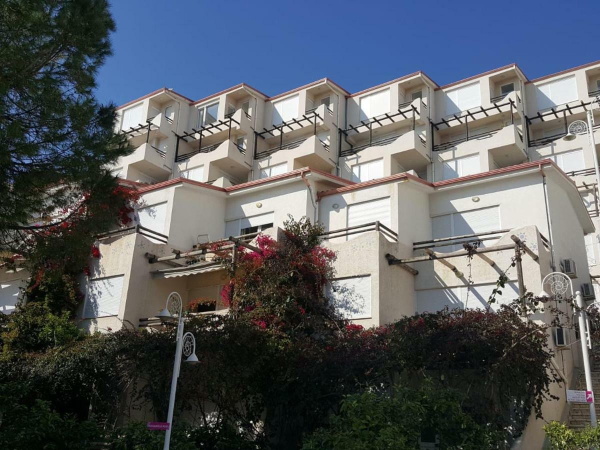 Sea Breeze Apartment Bougainville Bay Sarandë Eksteriør billede